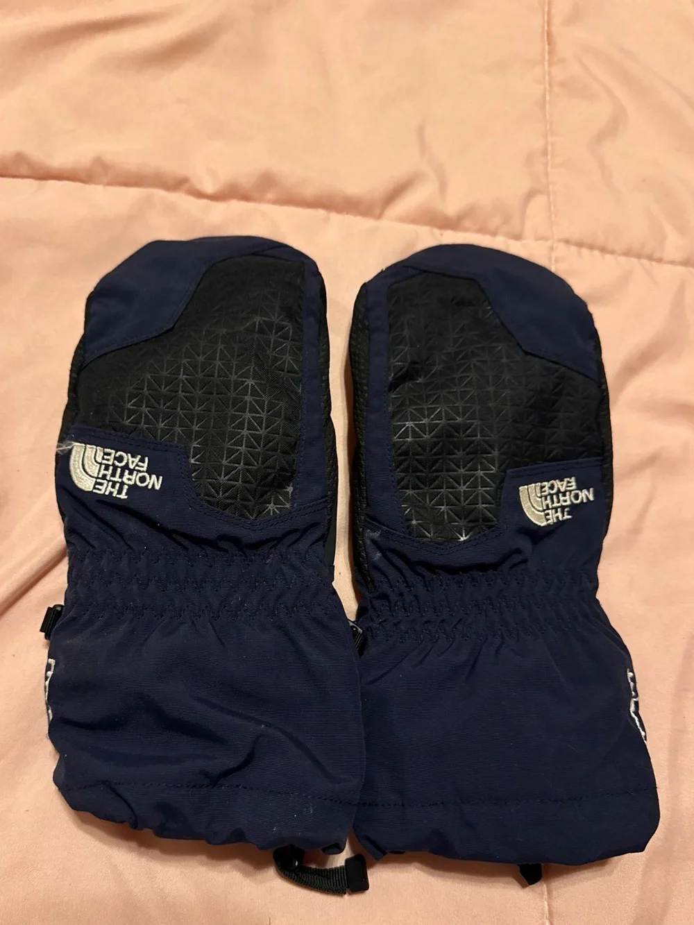 The North Face Navy and Black Insulated Mittens size large